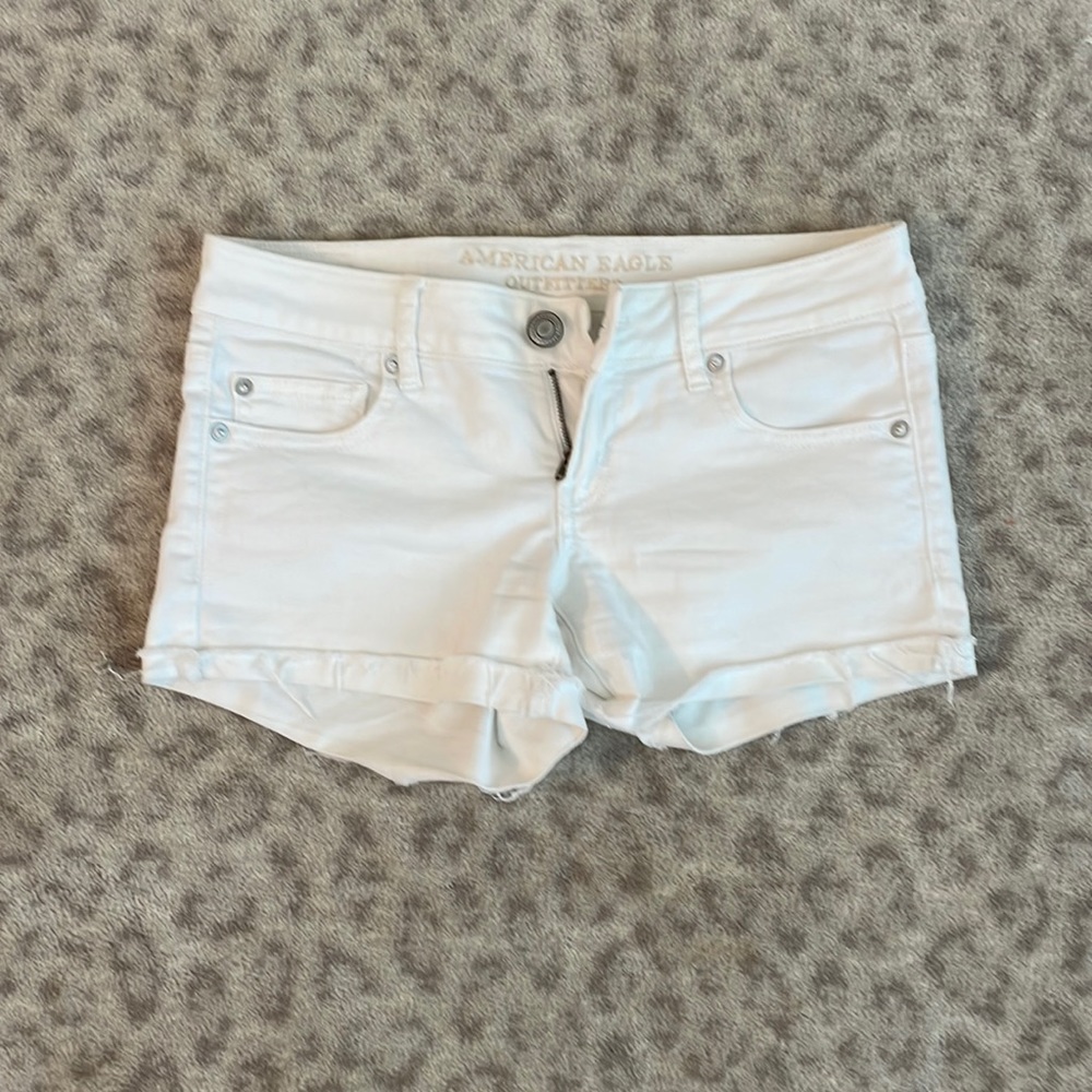 American Eagle white stretch jean shorts